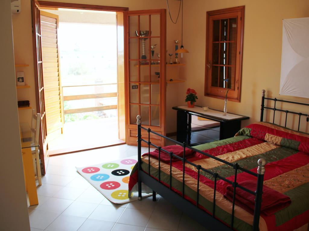La Casa Di Jo Bed and Breakfast Vittoria Camera foto