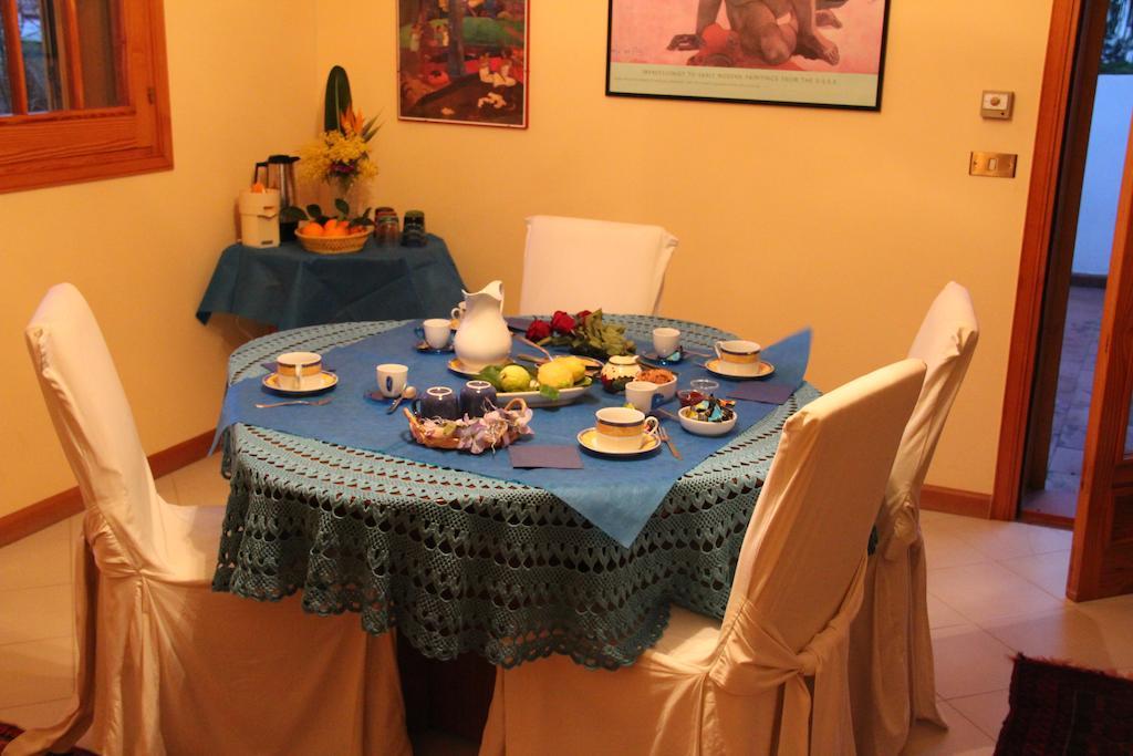 La Casa Di Jo Bed and Breakfast Vittoria Esterno foto